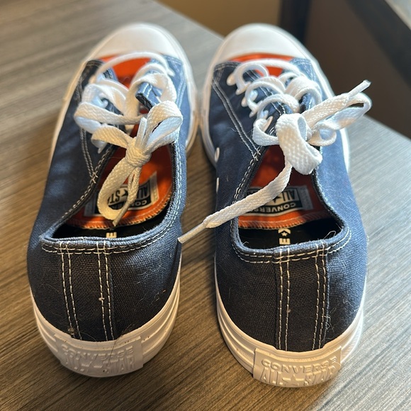 Like New Converse Navy & Orange Sneakers - Picture 5 of 7